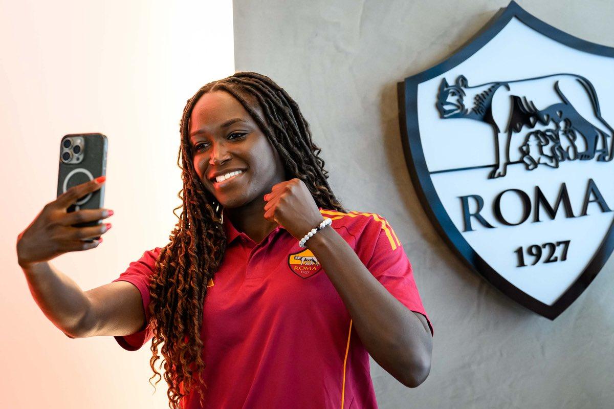 Rinsola Babajide after she signed for Italian side, AS Roma