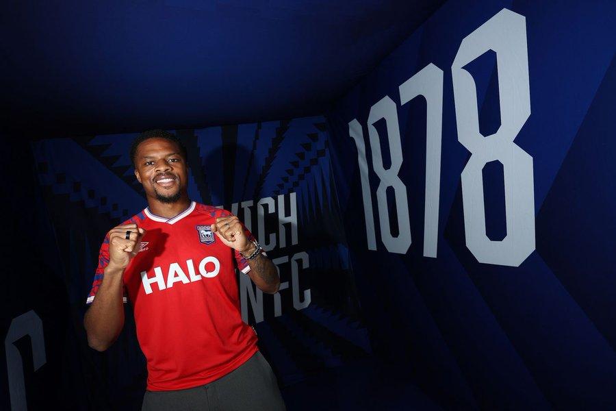 Chuba Akpom signs for Ipswich Town