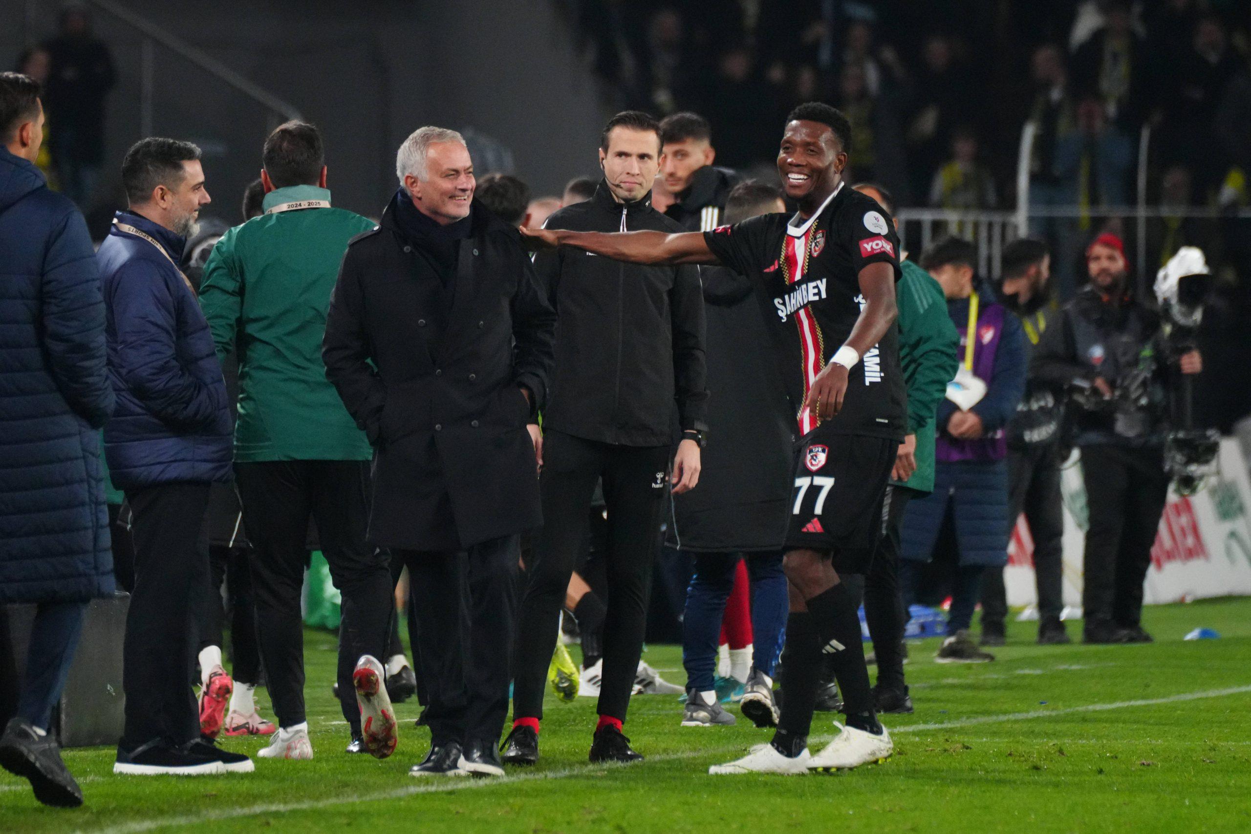 Nigeria and Cremonese star David Okereke and José Mourinho 