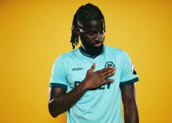 Rangers boss reacts to Dessers’ exit news as transfer window winds up