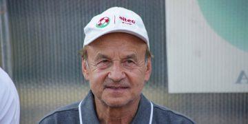 Okoye, Ezenwa or Akpeyi? Rohr Gives A Hint On Who Will Be In Goal Against Benin