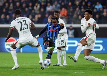 Ex-Super Eagles star Taye Taiwo tells Inter Milan what to do to oust Barcelona from Champions League