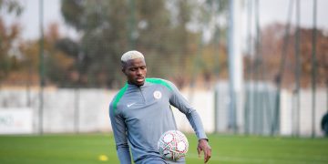 Scotland legend reveals what Dessers needs to succeed at Rangers