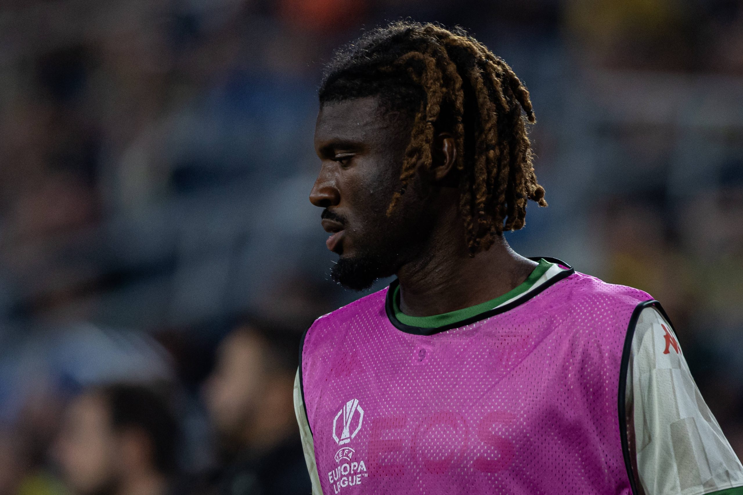 Terem Moffi for OGC Nice warms up