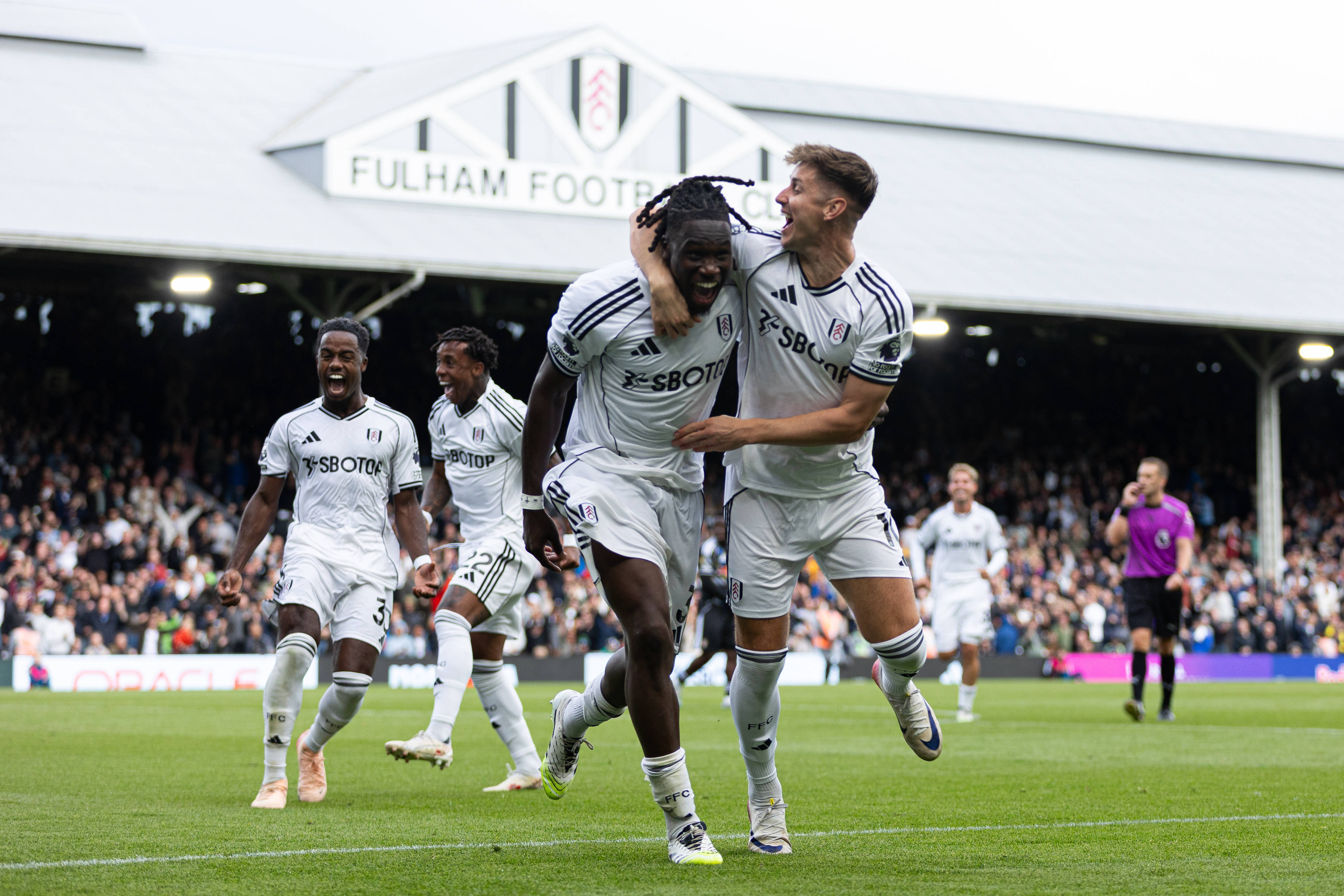 Return my £600 – Calvin Bassey tells Tom Cairney after contract renewal