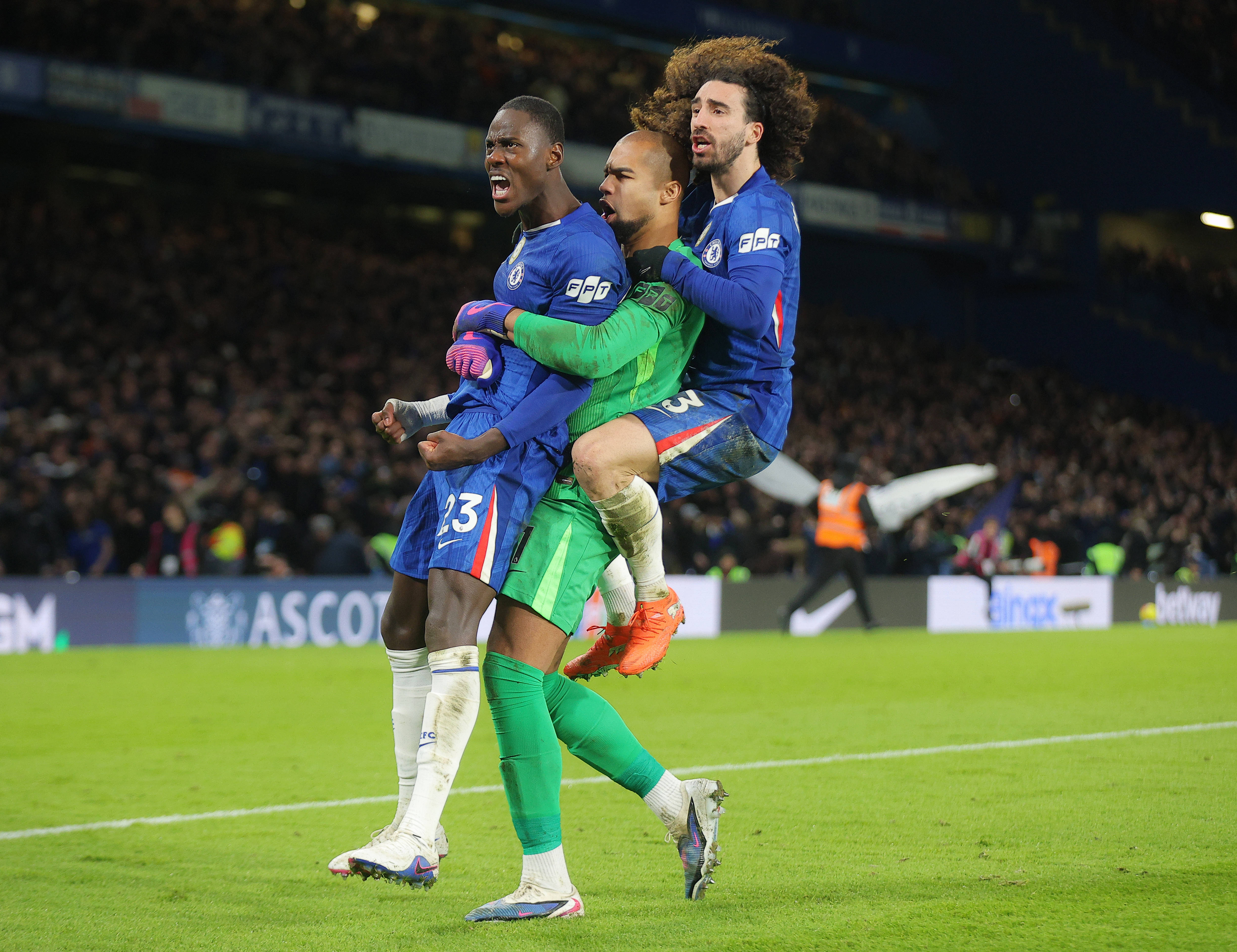 Trevoh Chalobah, Robert Sanchez snd Marc Cucurella of Chelsea celebrate the 3-2 home win against West Ham United