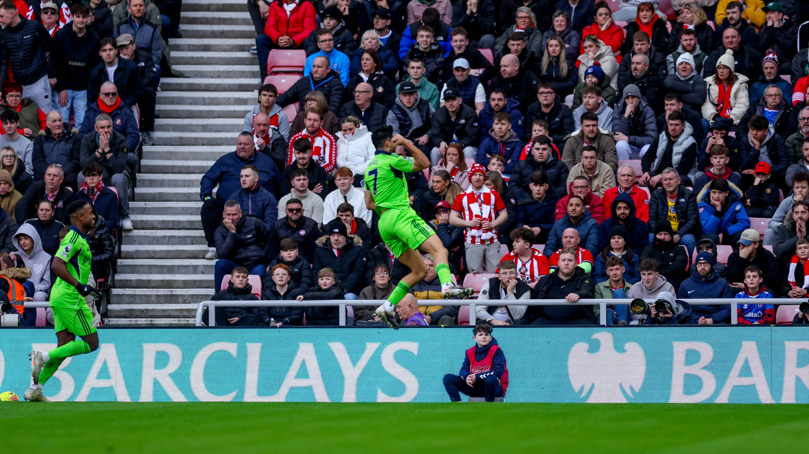 Raul Jimenez scores a goal and celebrates to make the score 0-1 during the Premier League match between Sunderland and Fulham at the Stadium Of Light