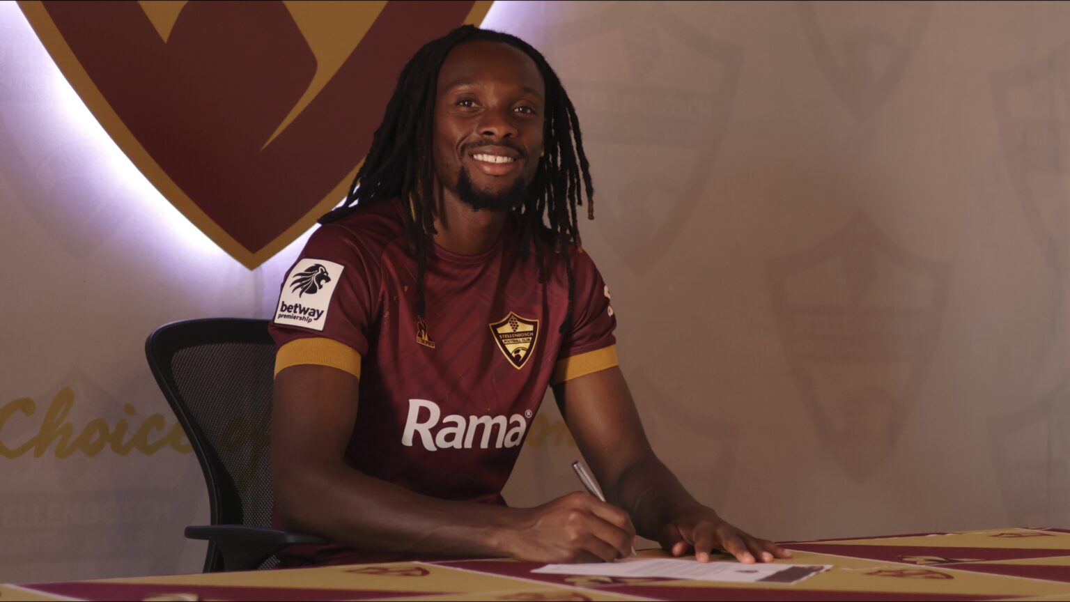 Olisah Ndah signs for Stellenbosch FC