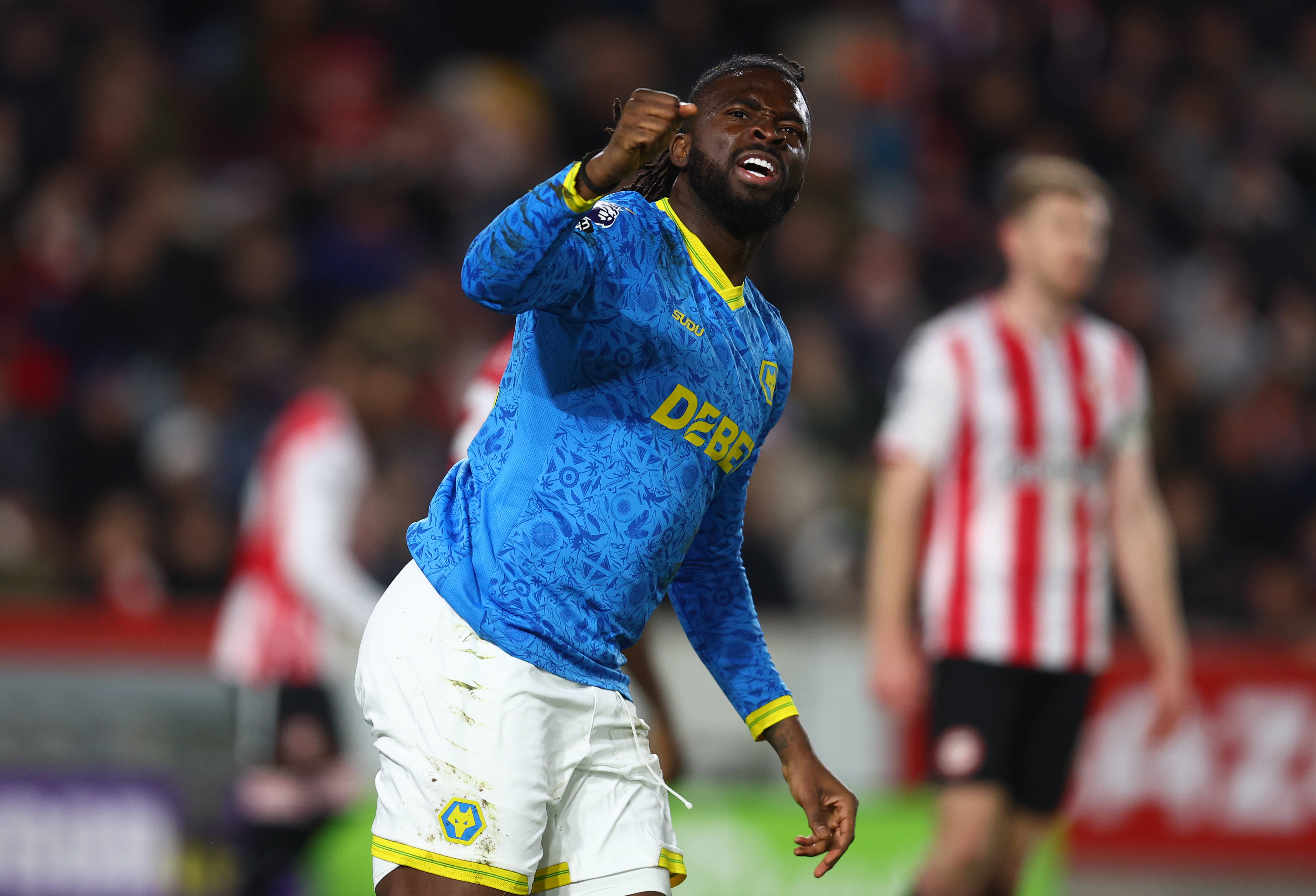 Tolu Arokodare of Wolverhampton Wanderers celebrates after scoring to make it 2-2 during the Brentford vs Wolverhampton Wanderers Premier League match at Gtech Community Stadium, London